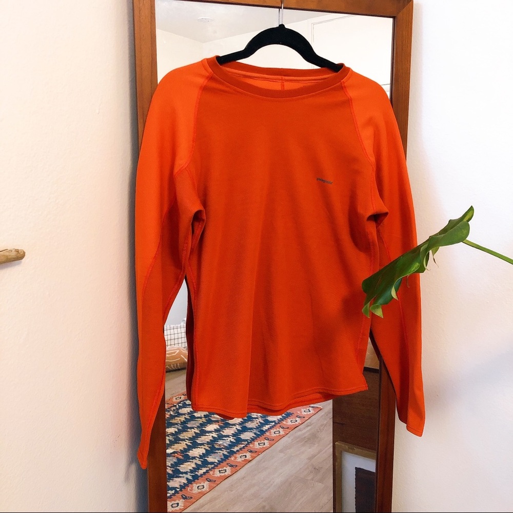 Patagonia // Men’s Small // Polyester Long Sleeve - Picture 1 of 4